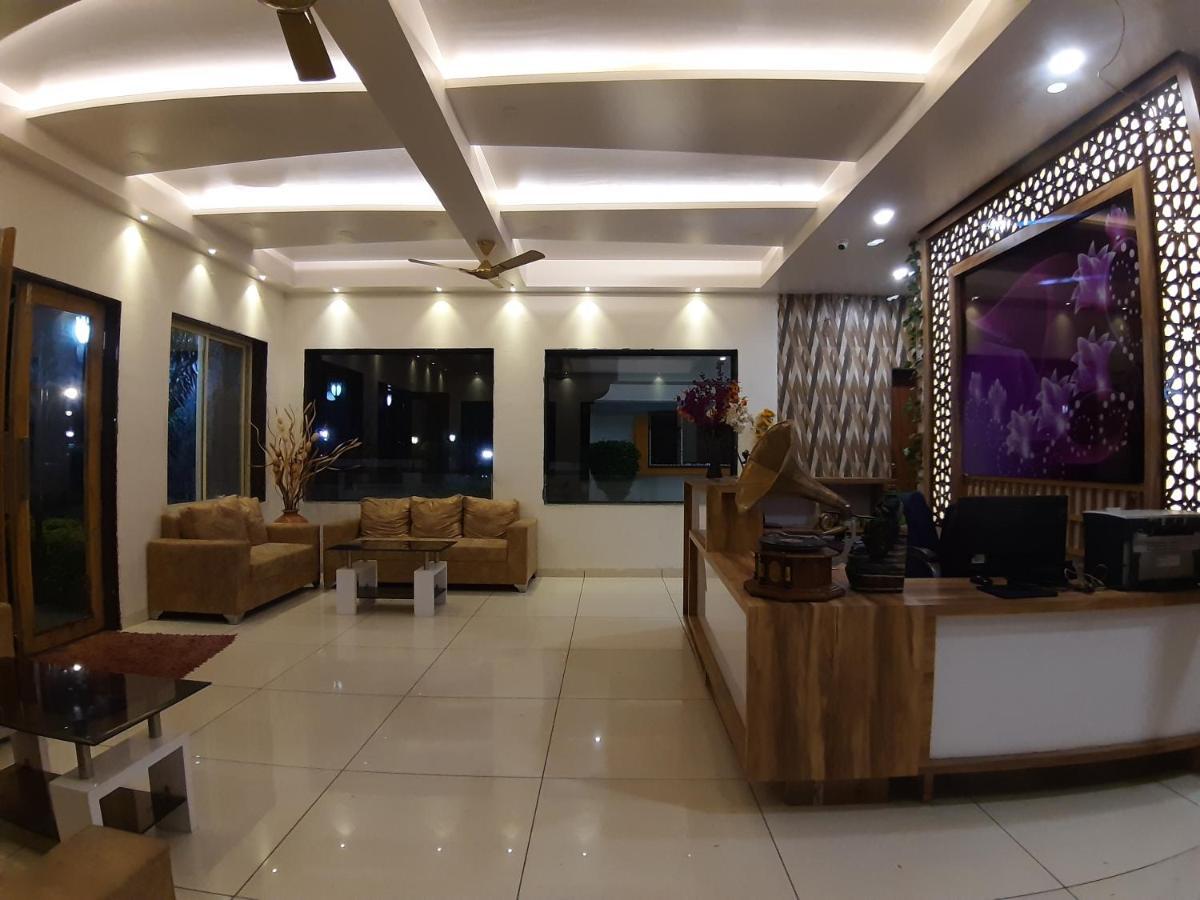 Hotel Great Annapurna Khuldabad Exteriér fotografie